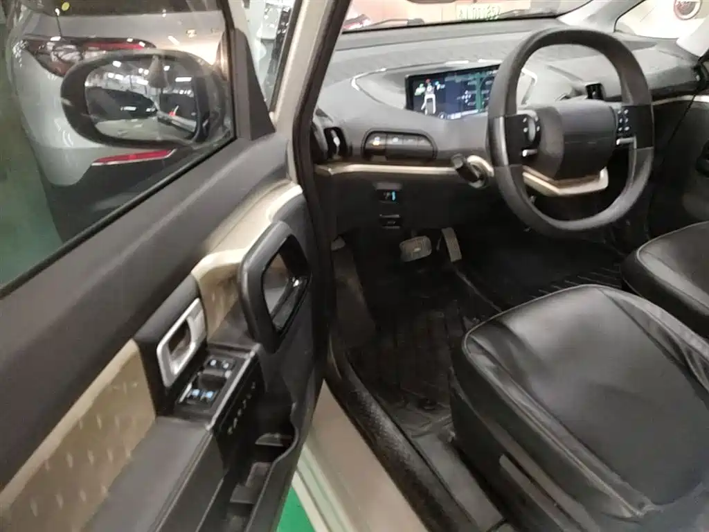 Baojun KiWi EV 2022 — фото 16