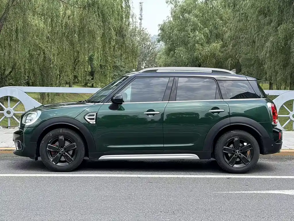 MINI Countryman 2019 — фото 14