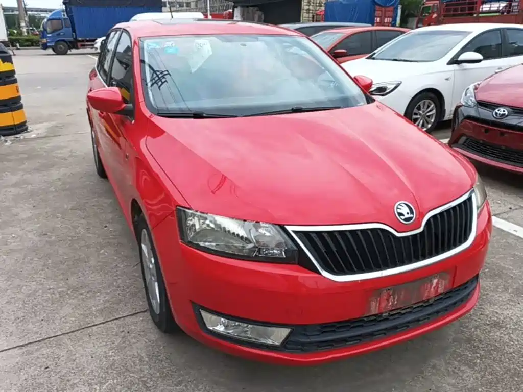 Skoda Rapid Spaceback 2016