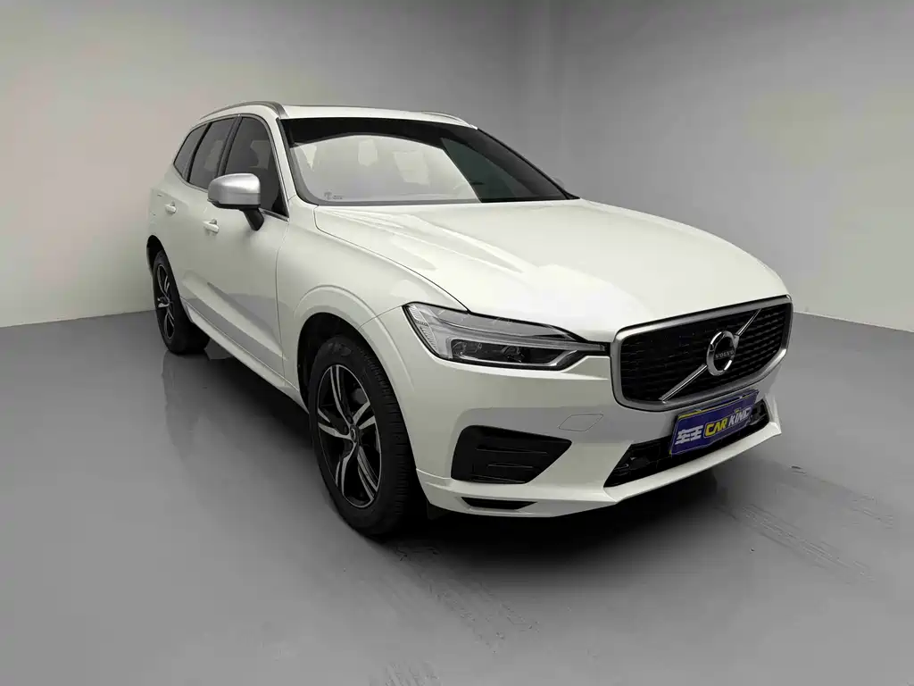 Volvo XC60 2018 — фото 2