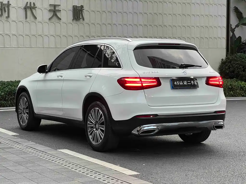 Mercedes-Benz GLC 2017 — фото 4