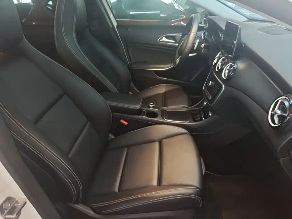 Mercedes-Benz GLA 2019 — фото 25