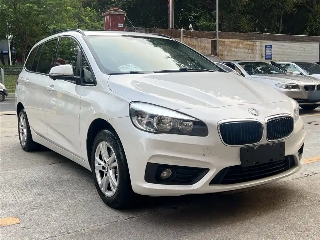 BMW 2 Series Gran Tourer 2016 — фото 25