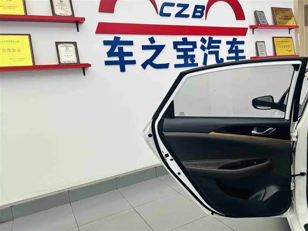 Changan Eado DT 2020 — фото 24