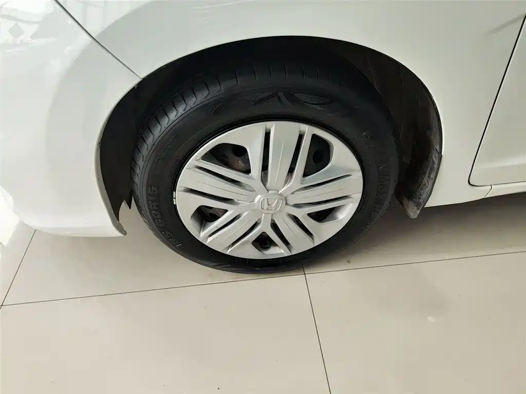 Honda Fit 2018 — фото 25