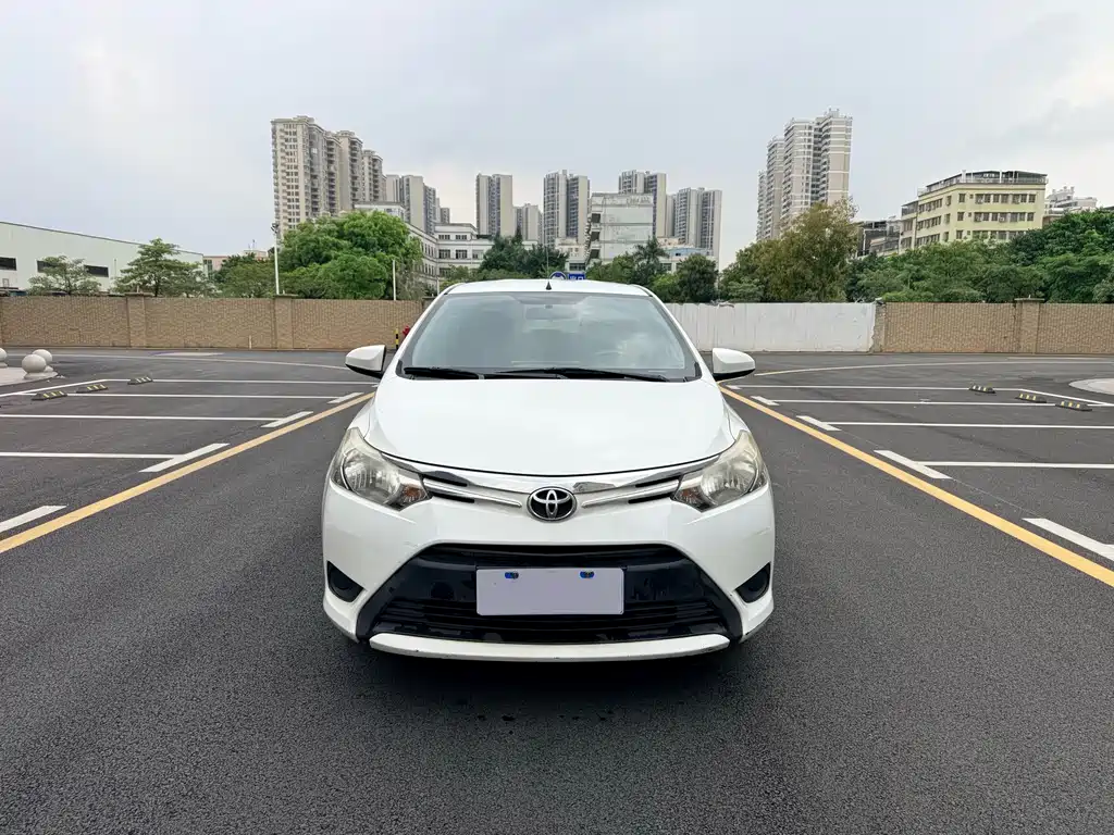 Toyota Vios 2016 — фото 2
