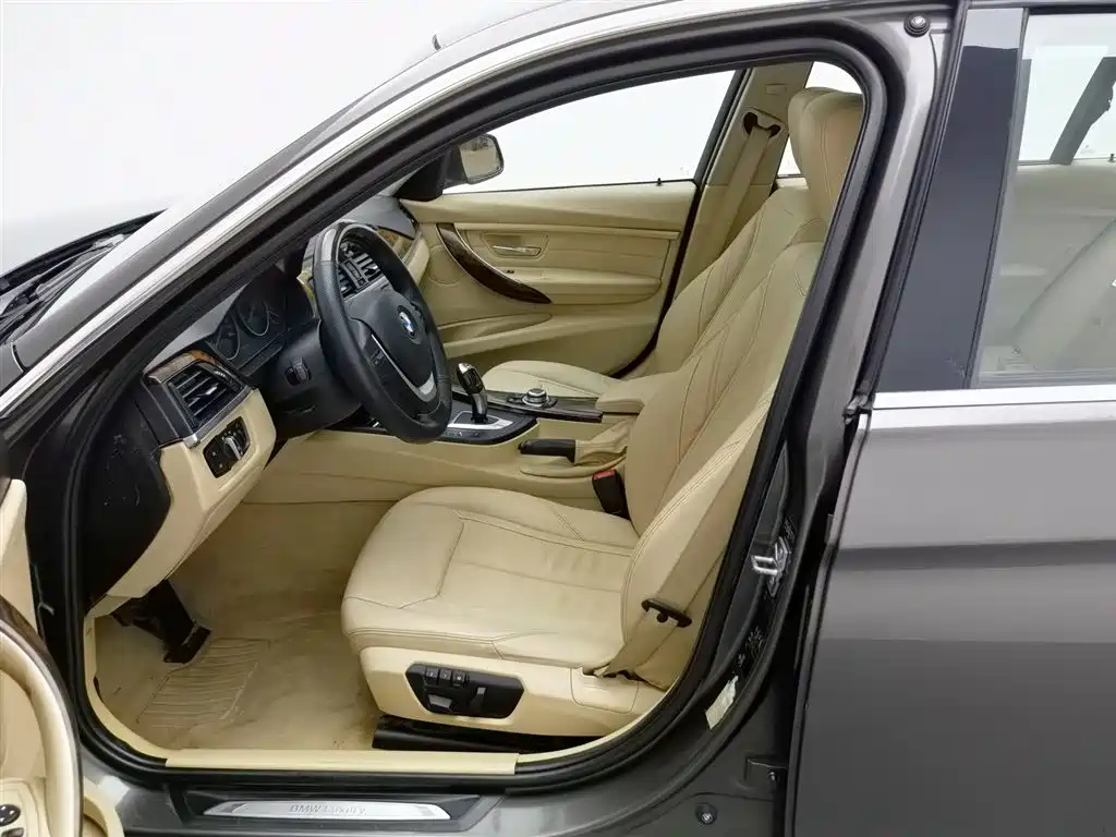 BMW 3 Series 2013 — фото 10