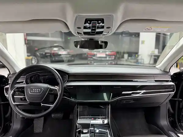 Audi A8 2019