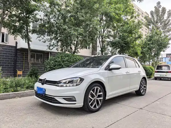 Volkswagen Golf 2020