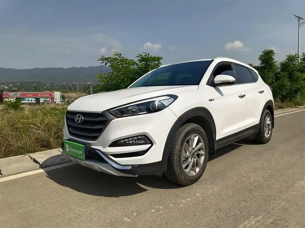 Hyundai Tucson 2016 — фото 2