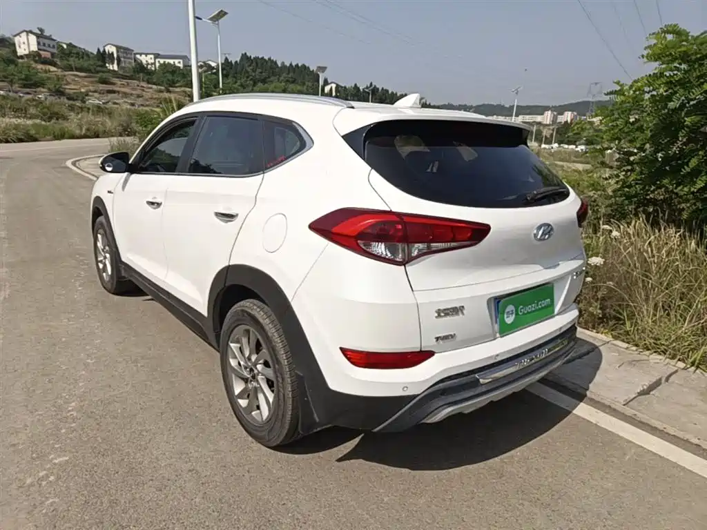 Hyundai Tucson 2016 — фото 5