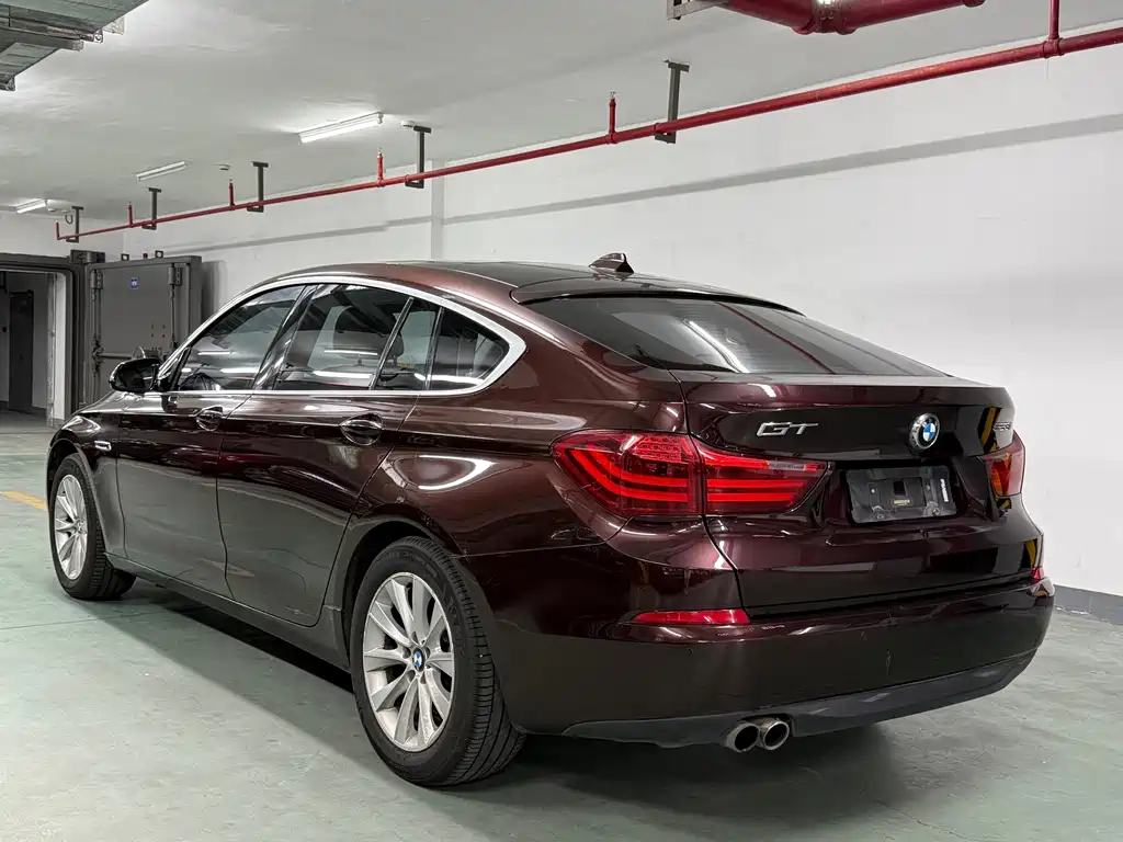 BMW 5 Series GT 2016 — фото 6
