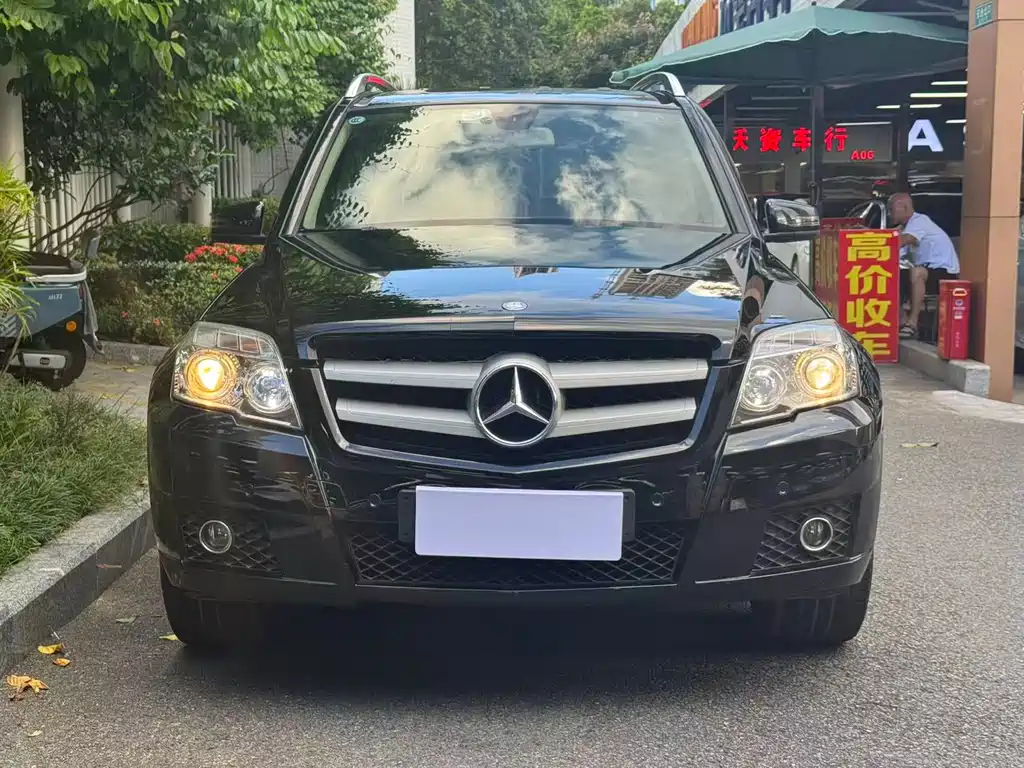 Mercedes-Benz GLK-Class 2012