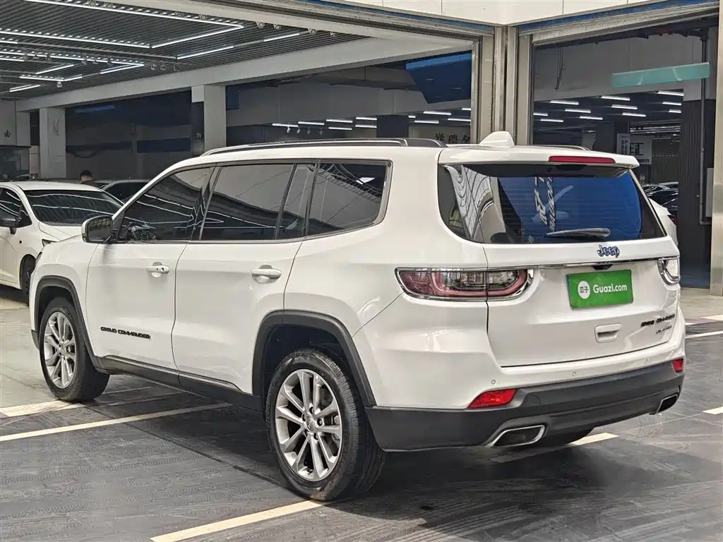 Jeep Grand Commander 2019 — фото 22