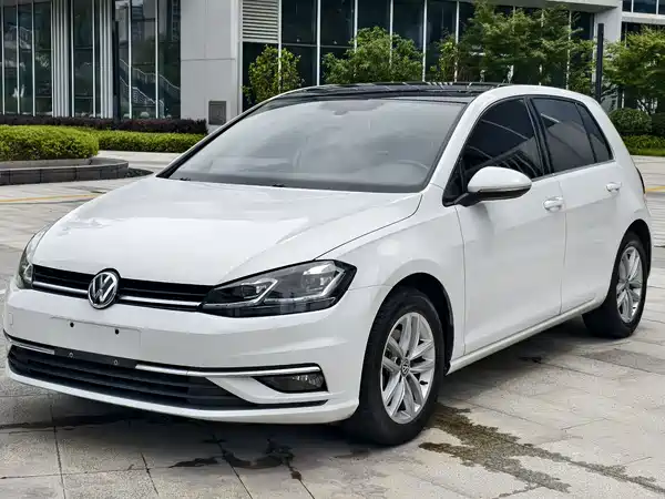 Volkswagen Golf 2020