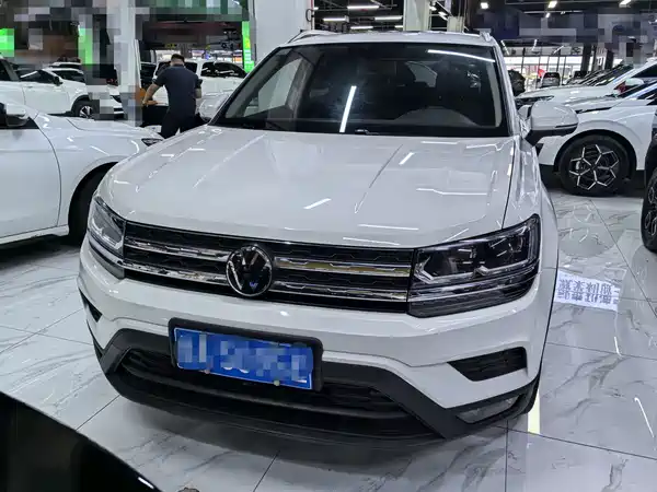 Volkswagen Tharu 2021