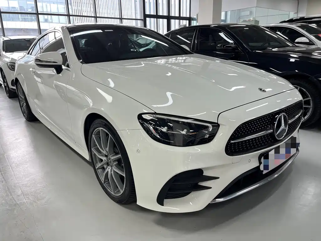 Mercedes-Benz E-Class 2023