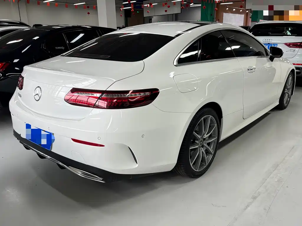 Mercedes-Benz E-Class 2023