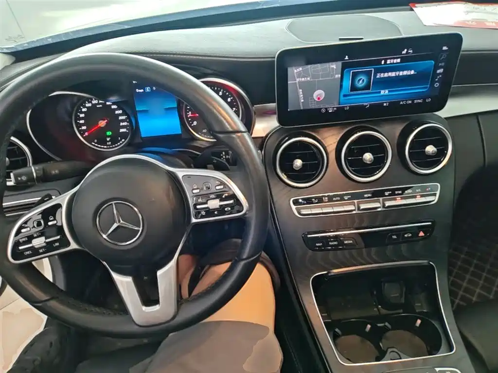 Mercedes-Benz C-Class 2019 — фото 10