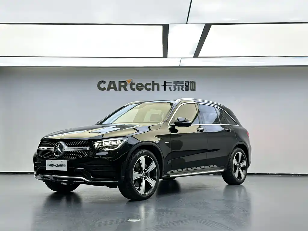 Mercedes-Benz GLC 2023 — фото 1