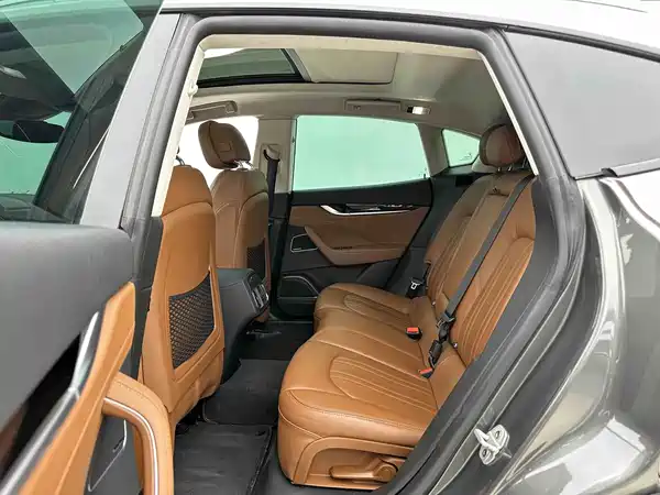 Maserati Levante 2016
