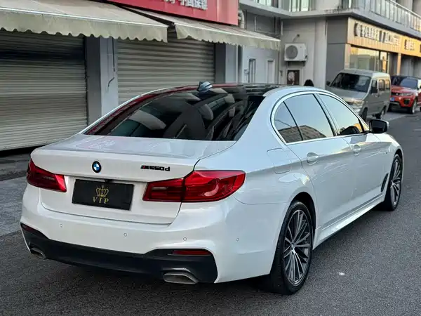 BMW 5 Series 2020