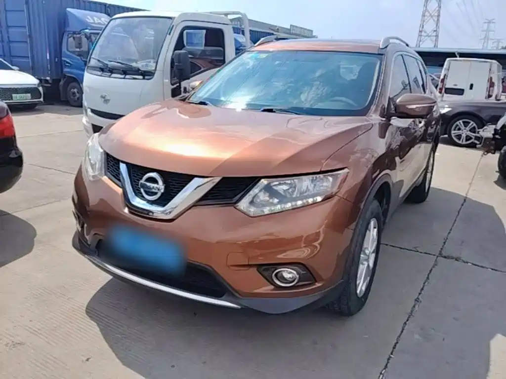 Nissan X-Trail 2015