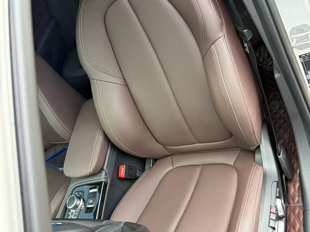BMW 1 Series 2022