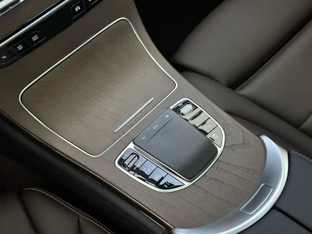 Mercedes-Benz GLC 2023 — фото 14