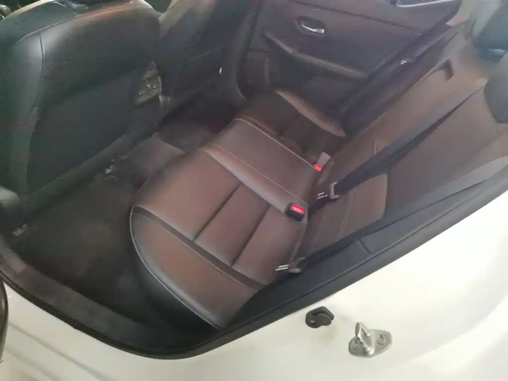 Nissan Sylphy 2021 — фото 10