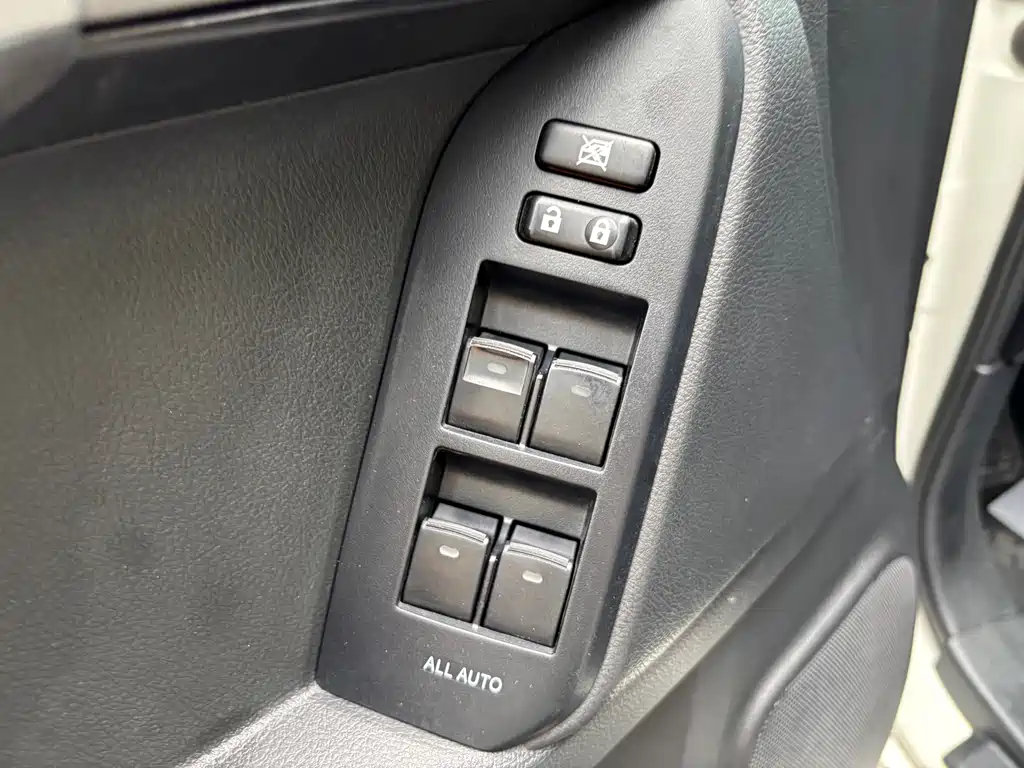 Toyota Prado 2018 — фото 18