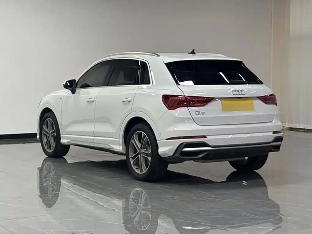 Audi Q3 2022