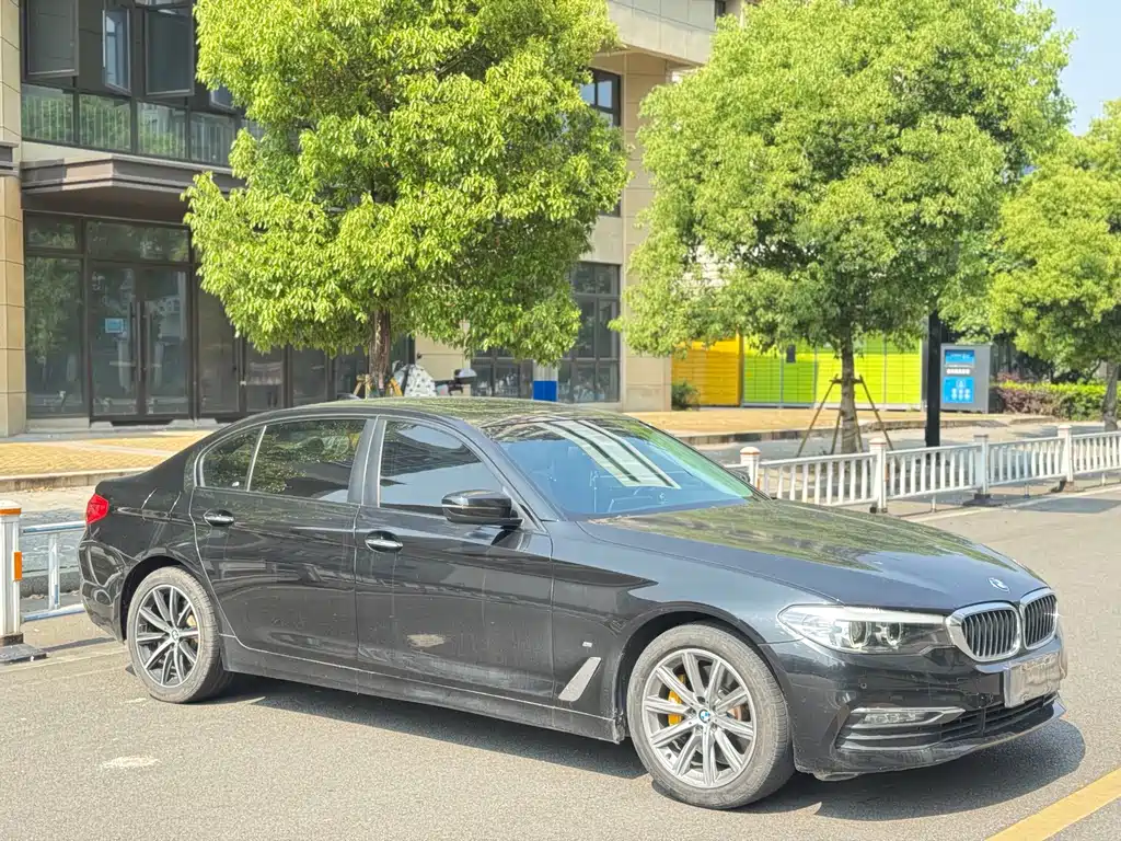 BMW 5 Series 2018