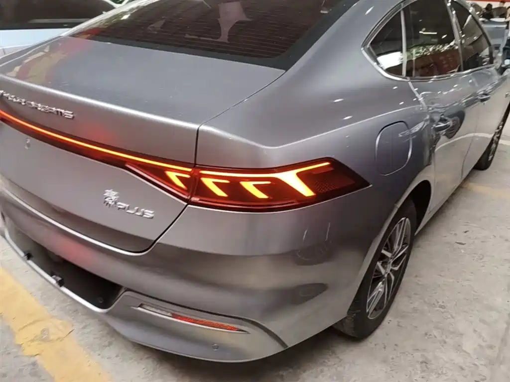 BYD Qin PLUS 2023 — фото 8