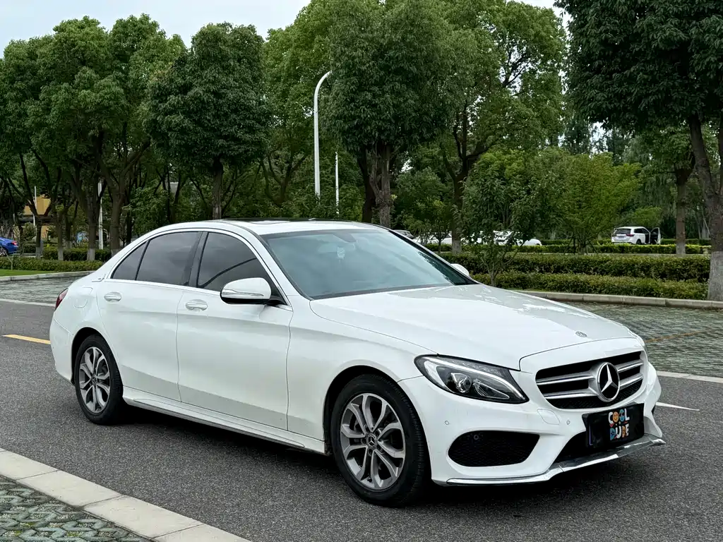 Mercedes-Benz C-Class 2018