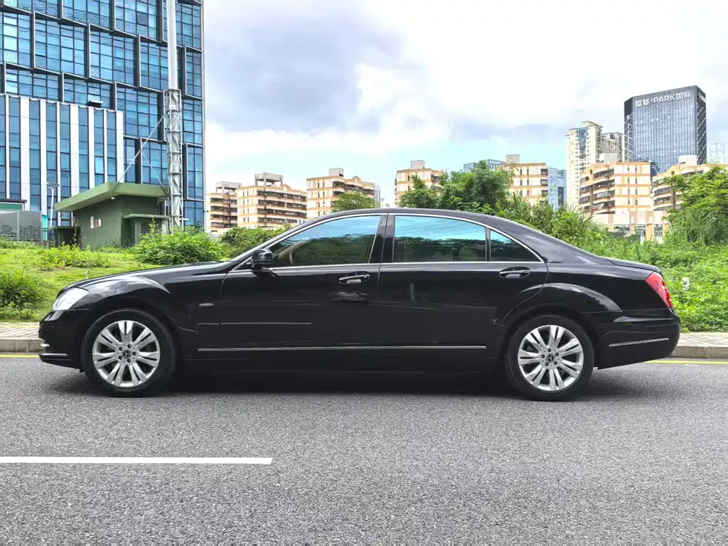 Mercedes-Benz S-Class 2011 — фото 29