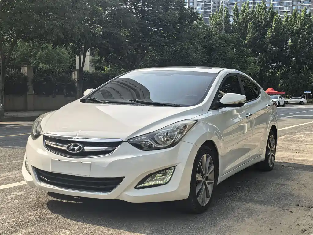 Hyundai Elantra Langdong 2016 — фото 1