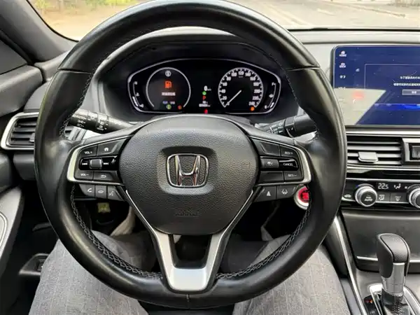 Honda Inspire 2022