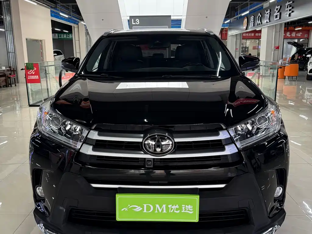 Toyota Highlander 2018 — фото 2