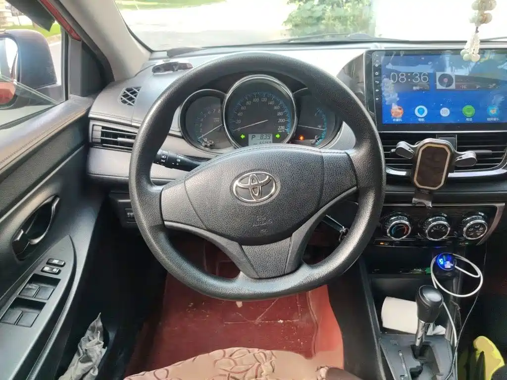 Toyota Yaris L 2017