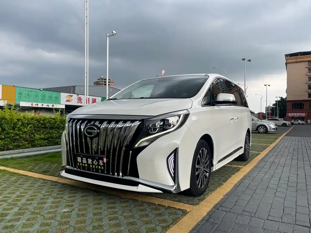 GAC Motor Trumpchi M8 2022 — фото 1