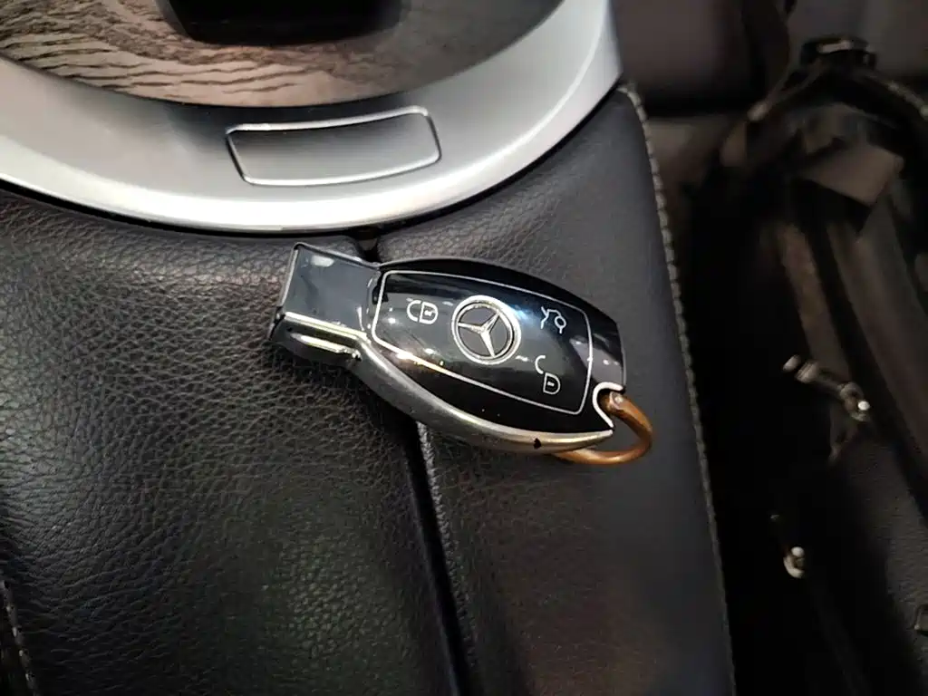 Mercedes-Benz C-Class 2015 — фото 9