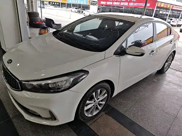 Kia K3 2016