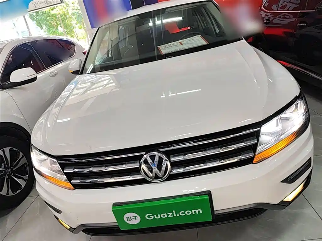 Volkswagen Tiguan L 2018 — фото 3