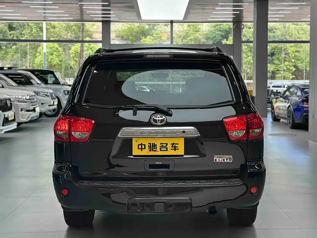 Toyota Sequoia 2009