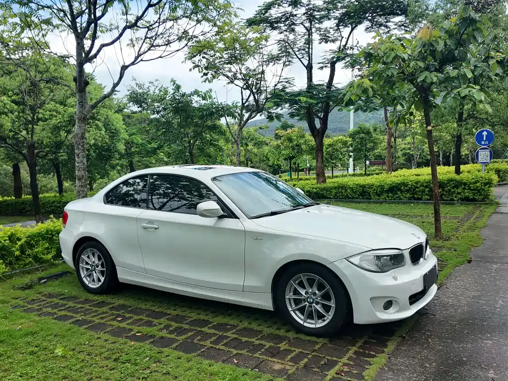 BMW 1 Series 2014 — фото 26
