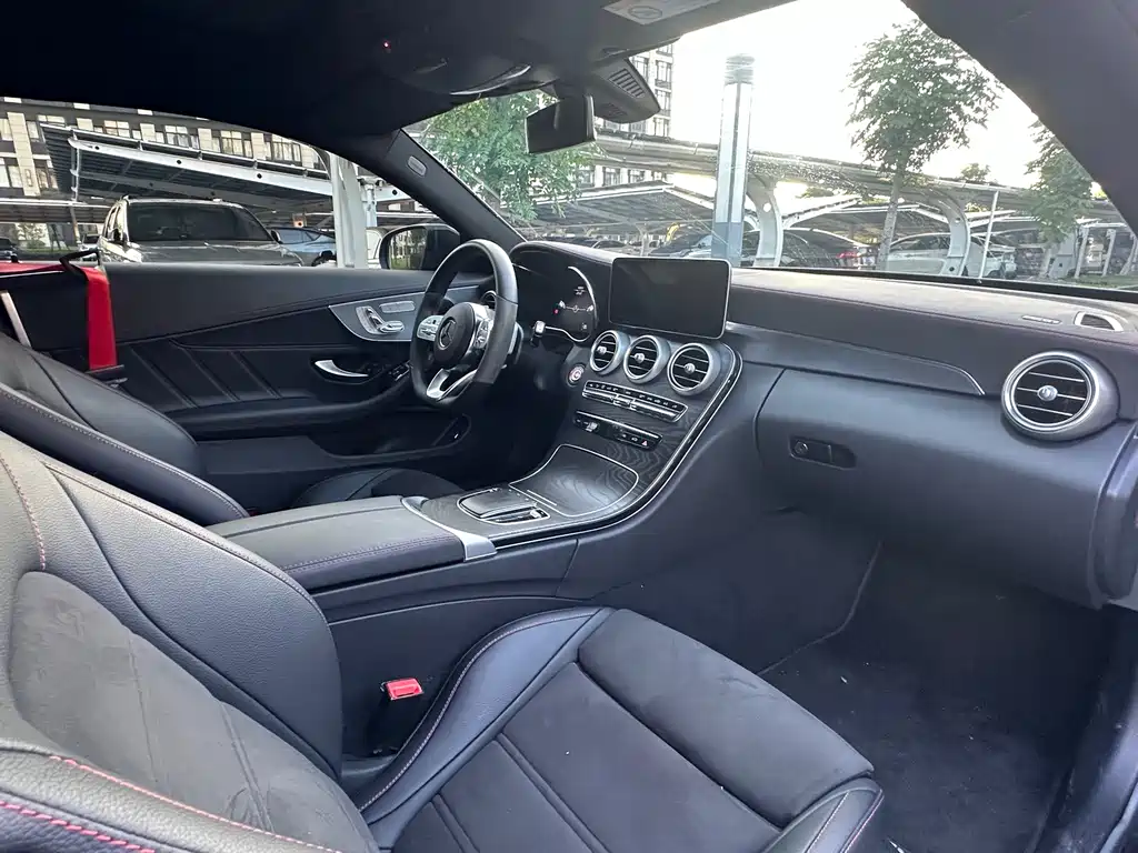 Mercedes-Benz C-Class 2022 — фото 10