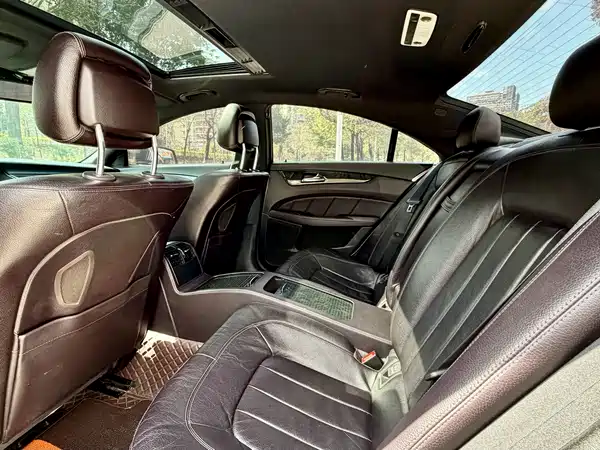 Mercedes-Benz CLS 2012