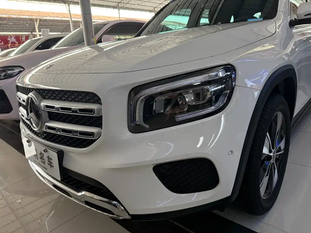 Mercedes-Benz GLB 2023 — фото 11