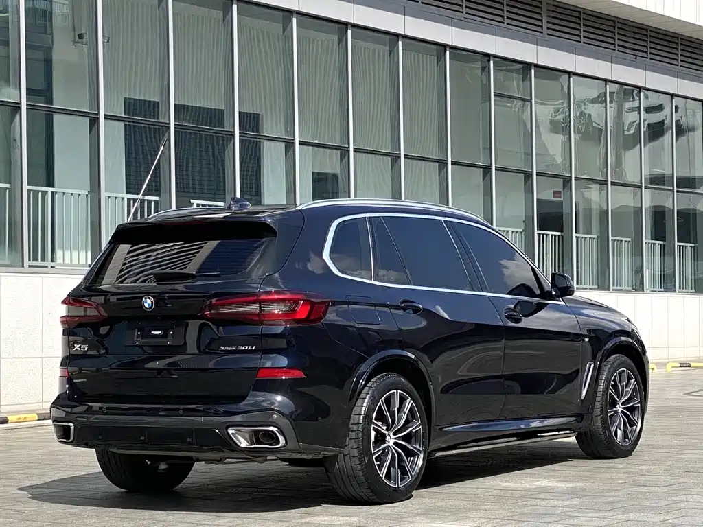 BMW X5 2023 — фото 8